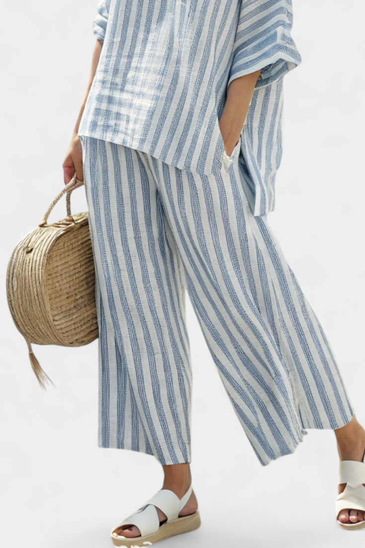Umbria™ | Top en lin à rayures bleues raffinées et pantalon ample.
