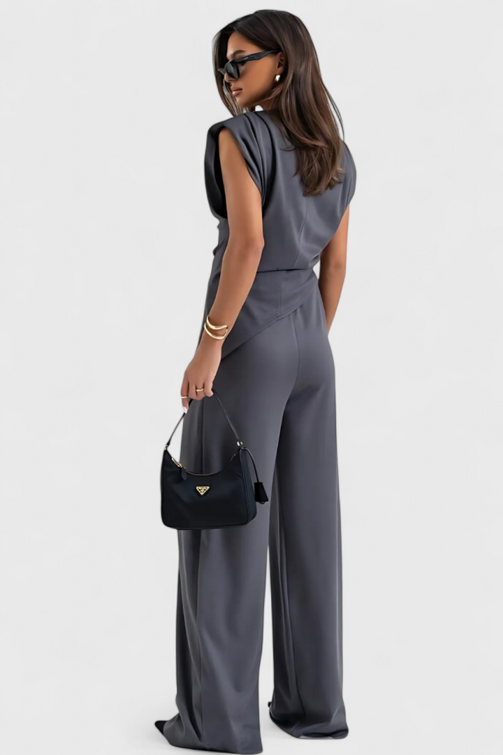 Ensemble asymétrique Sofia avec épaules drapées