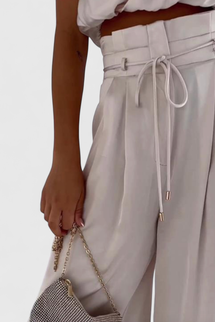 Ensemble deux pièces Helira avec top fluide et pantalon palazzo