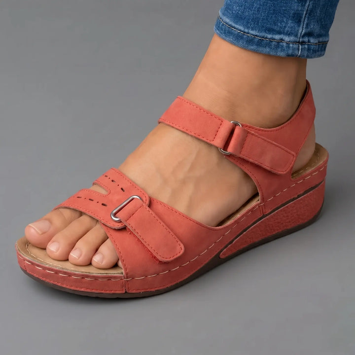 Sandy : sandales orthopédiques confortables à talon compensé