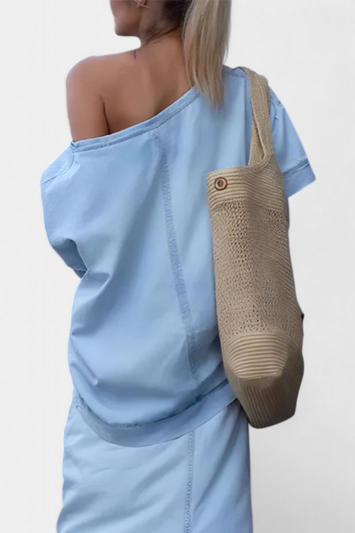 Apolonia Ensemble asymétrique avec ouverture élégante
