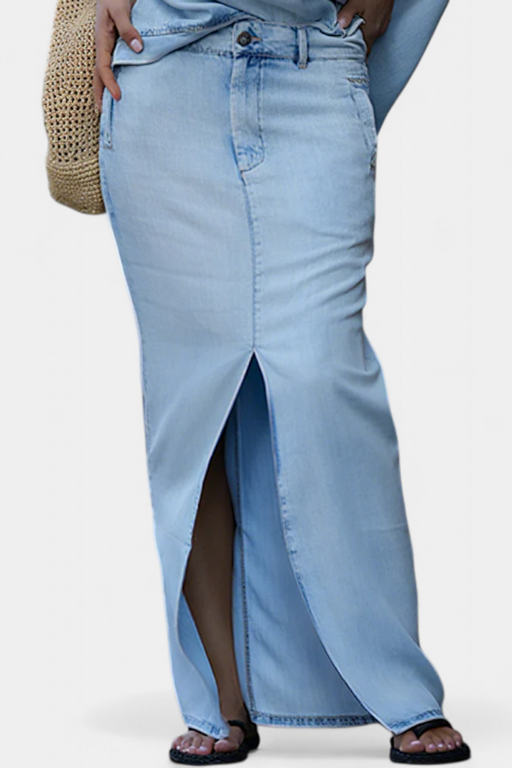 Apolonia Ensemble asymétrique avec ouverture élégante