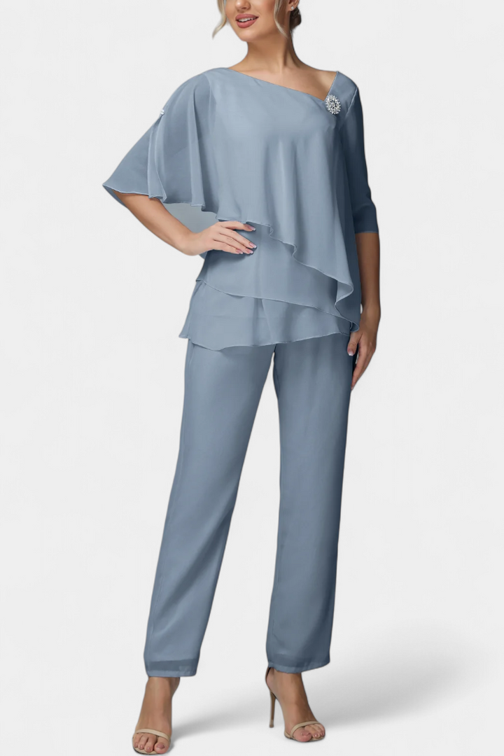 Ensemble deux pièces Dinah avec silhouette féminine sans effort