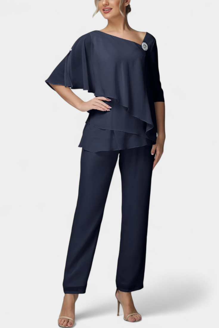 Ensemble deux pièces Dinah avec silhouette féminine sans effort