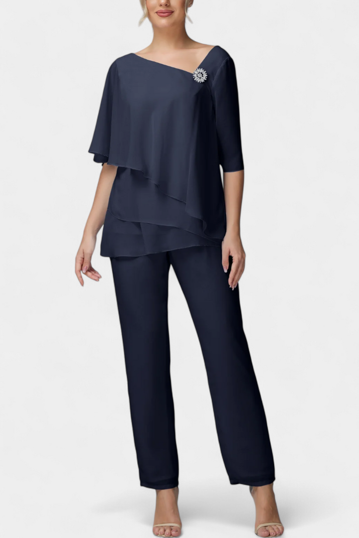 Ensemble deux pièces Dinah avec silhouette féminine sans effort