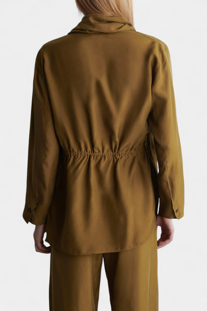 Sue Blazer avec dos et pantalon avec cordons de serrage